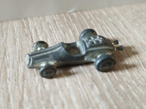 Voiture course taille micro - taille,